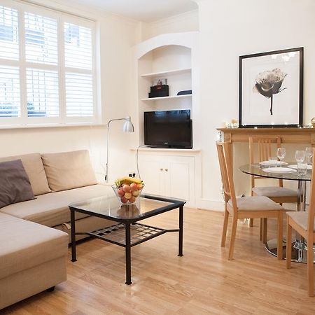 Victoria Station Apartment Лондон Екстер'єр фото
