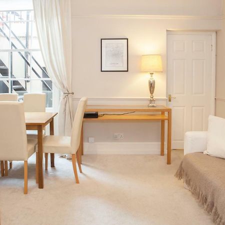 Victoria Station Apartment Лондон Екстер'єр фото