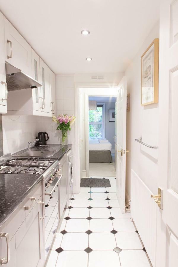 Victoria Station Apartment Лондон Екстер'єр фото