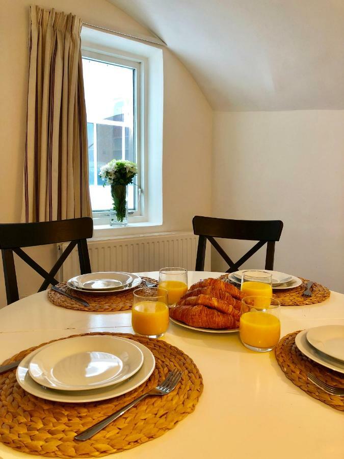 Victoria Station Apartment Лондон Екстер'єр фото